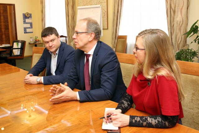 Игорь Артамонов и генеральный директор Немецко-Российского Экономического Союза обсудили перспективы сотрудничества